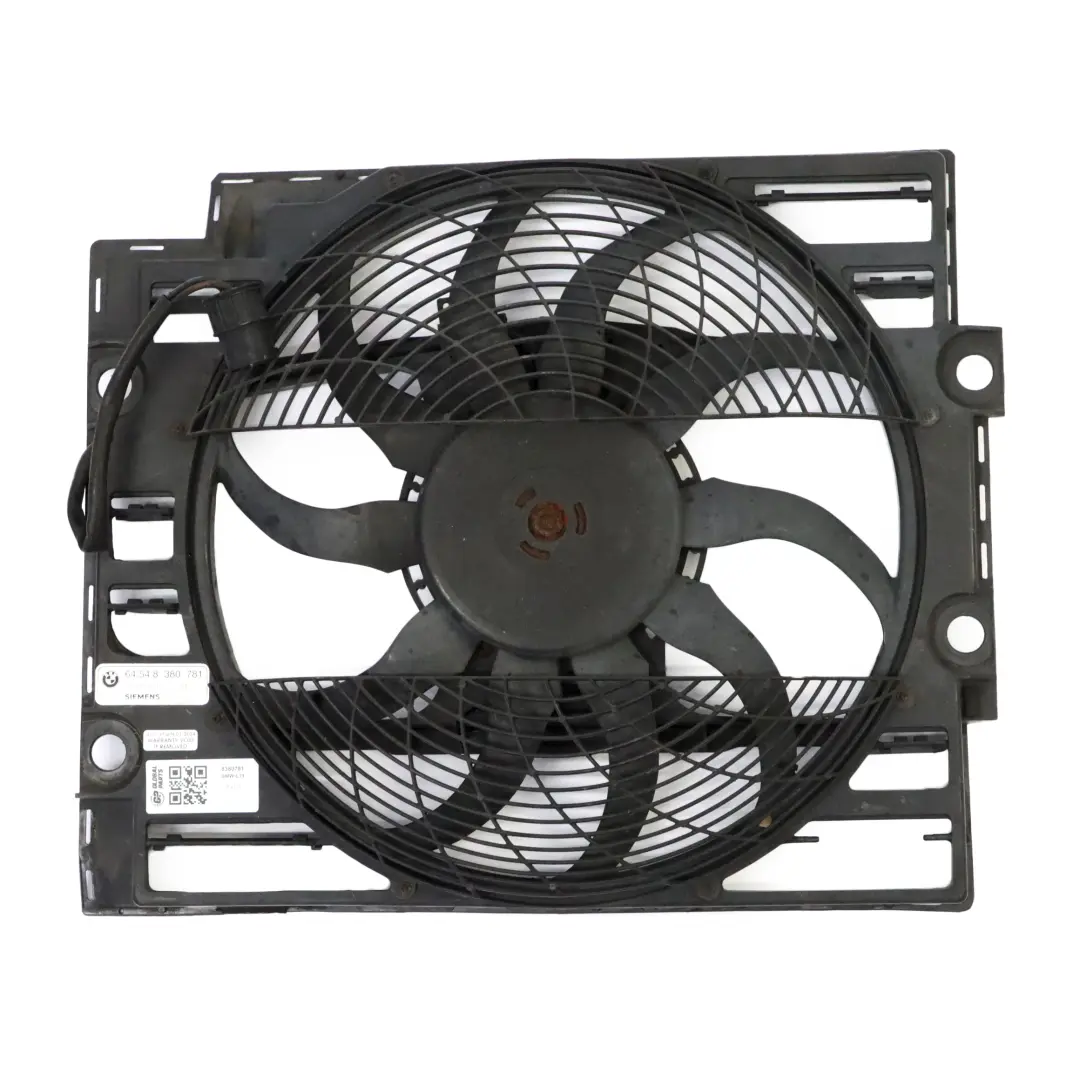 Gasolina Motor Radiador Ventilador Empujador Refrigeración para BMW E39 con número de pieza 8380781 BMW E39 Gasolina Motor Radiador Ventilador Empujador Refrigeración - SKU 8380781 - Número de pieza 8380781