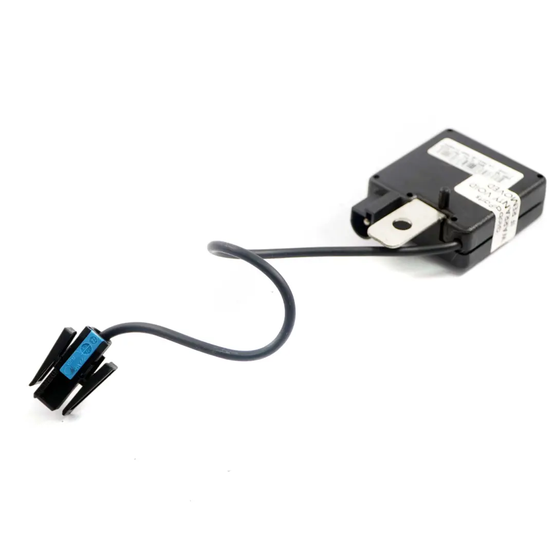 X5E53 Suppression Filtro Radio Amplificatore Antenna per BMW E39 con numero di parte 8380945 BMW E39 X5E53 Suppression Filtro Radio Amplificatore Antenna - SKU 8380945 - Numero di parte 8380945