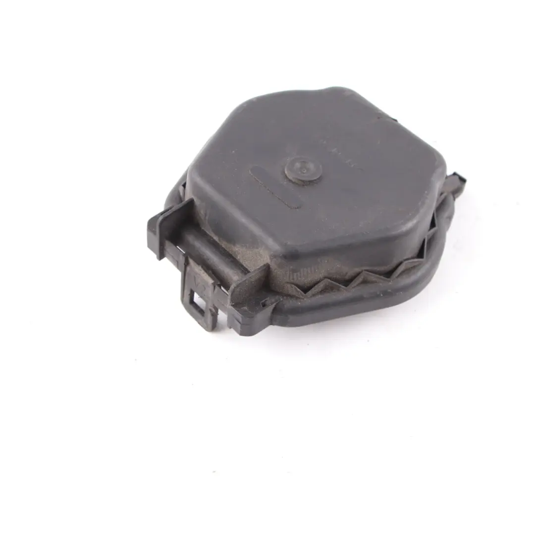 BMW X3 E83 Low Beam Headlight Cover Dust Cap - SKU 8381326 - Part number 8381326