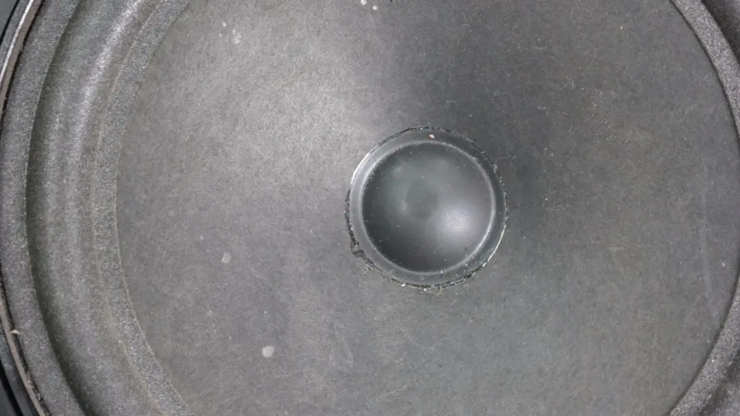 BMW 3 Series E46 Touring Rear HiFi Audio System Left Speaker Housing N/S - SKU 8381561 - Part number 65138381561