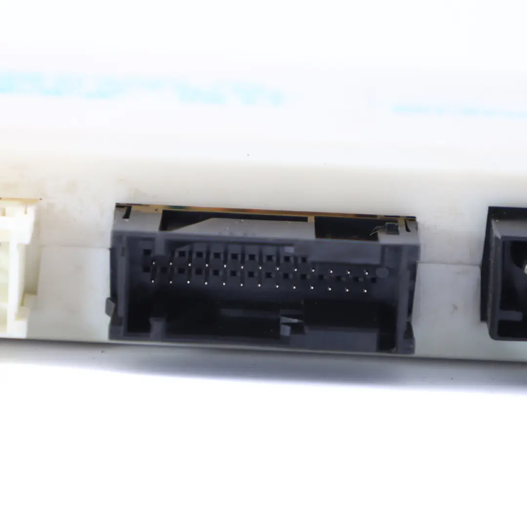 M52 523i Module de contrôle de la carrosserie pour BMW E39 Petrol à propos du numéro de pièce 8381963 BMW E39 Petrol M52 523i Module de contrôle de la carrosserie - SKU 8381963 - Numéro de pièce 8381963