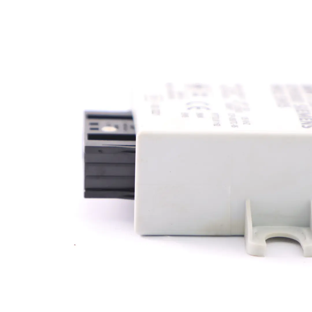 Benzina M52 Immobilizzatore EWS 3 Modulo controllo Siemens per BMW E39 523i con numero di parte 8382454 BMW E39 523i Benzina M52 Immobilizzatore EWS 3 Modulo controllo Siemens - SKU 8382454 - Numero di parte 8382454