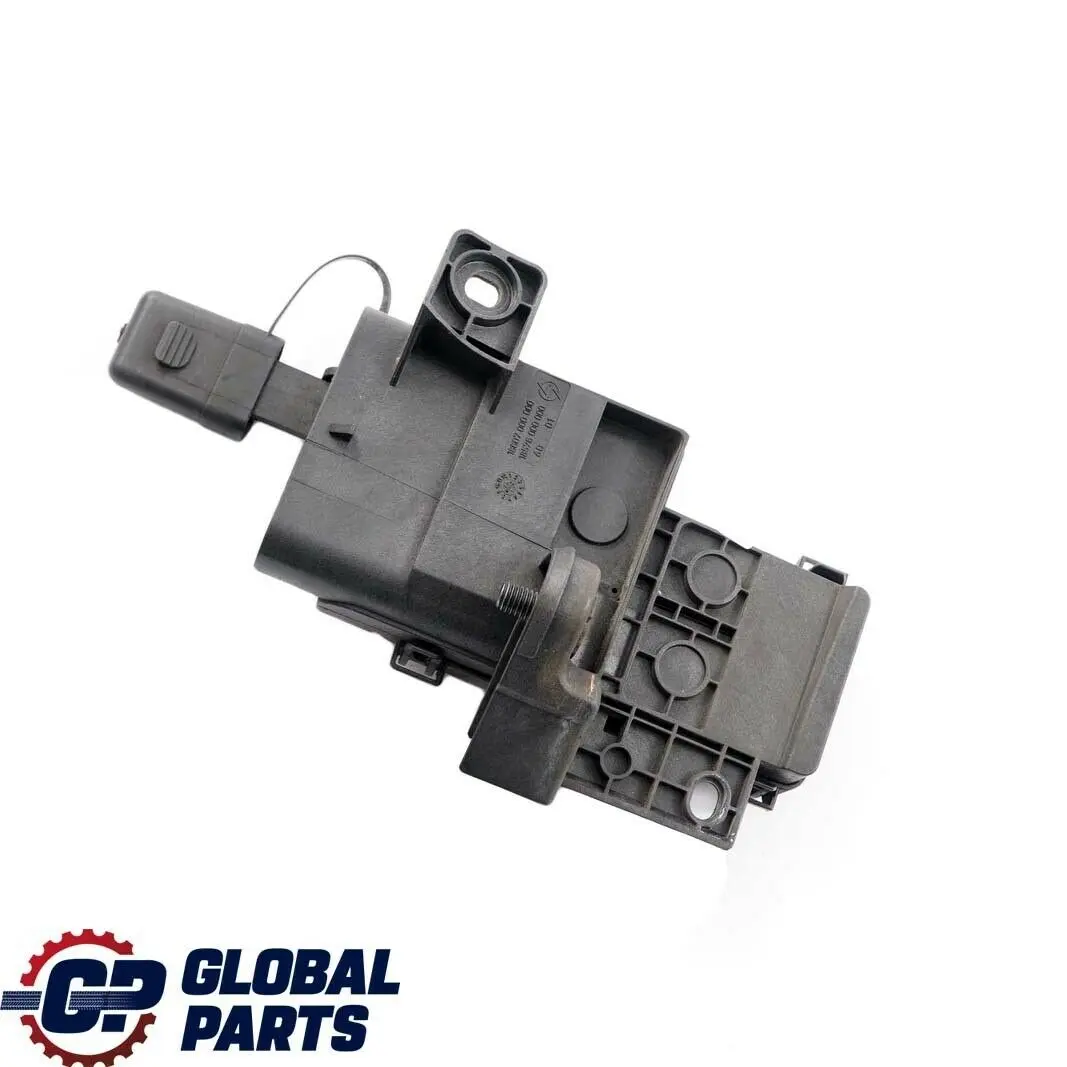 Gniazdo Wtyczka Złącze B+ Akumulatora 6976383 do BMW E65 o numerze 8385164 BMW E65 Gniazdo Wtyczka Złącze B+ Akumulatora 6976383 - SKU 8385164-1 - Numer Części 8385164