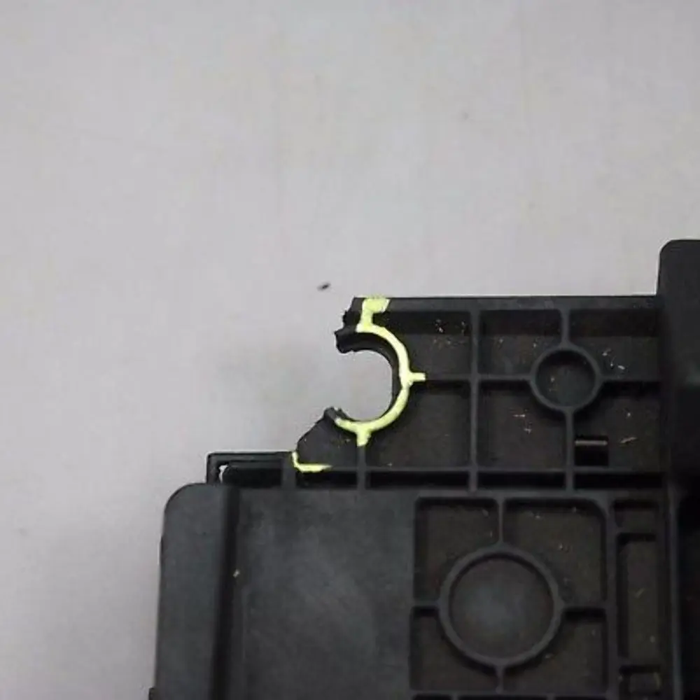 BMW 7 Series E65 E66 Battery B Engine Compartment Terminal Point - SKU 8385164 - Part number 8385164