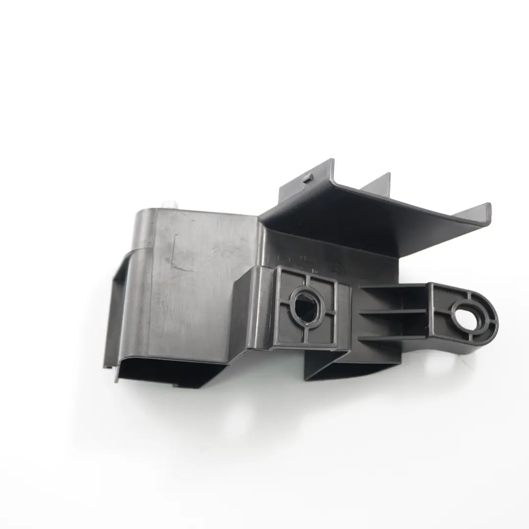 Bezpiecznik Główny Obudowa do BMW E65 E66 o numerze 8385165 BMW E65 E66 Bezpiecznik Główny Obudowa - SKU 8385165 - Numer Części 8385165