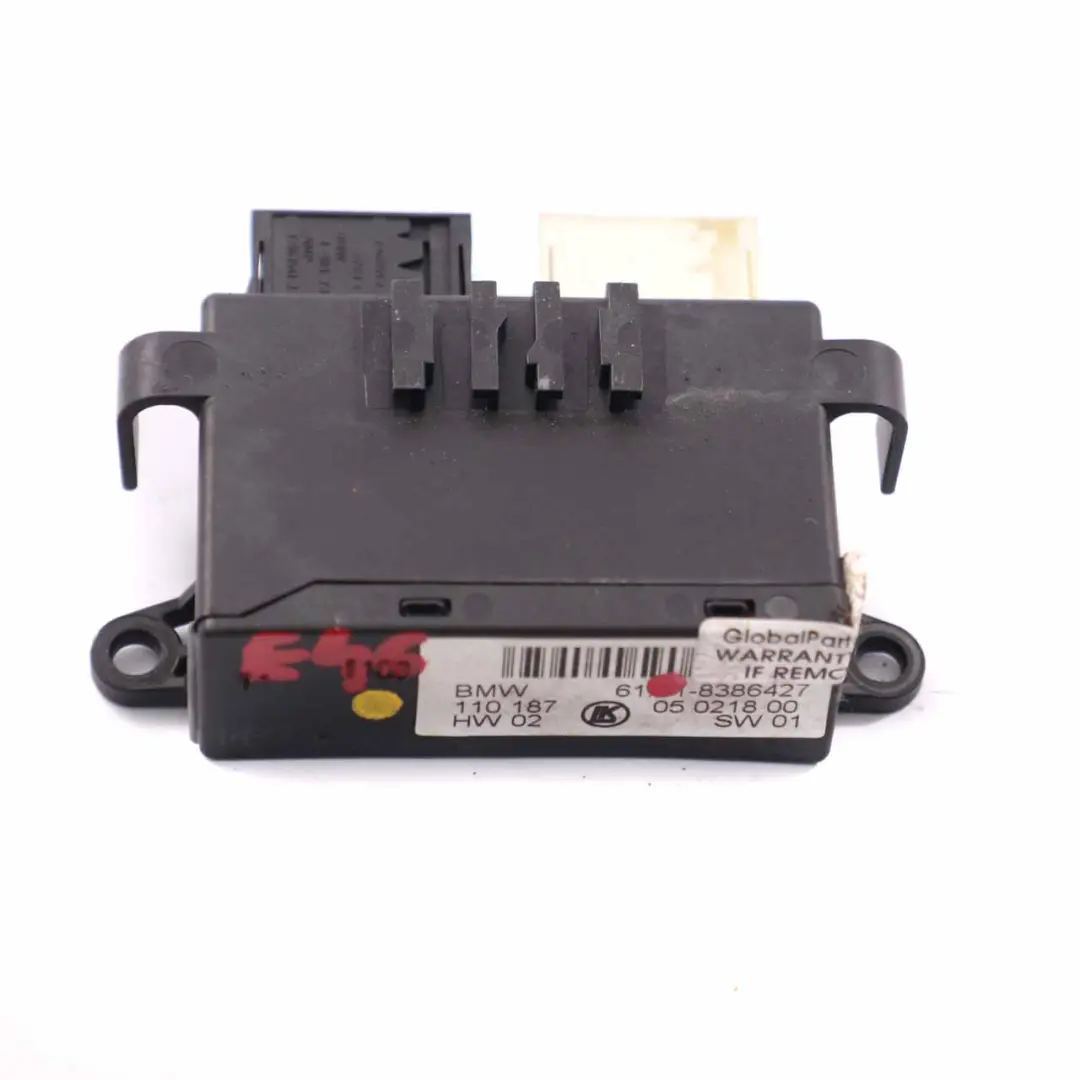 Espejo Wing Memoria Unidad de Control Módulo ECU para BMW E46 con número de pieza 8386427 BMW E46 Espejo Wing Memoria Unidad de Control Módulo ECU - SKU 8386427 - Número de pieza 8386427