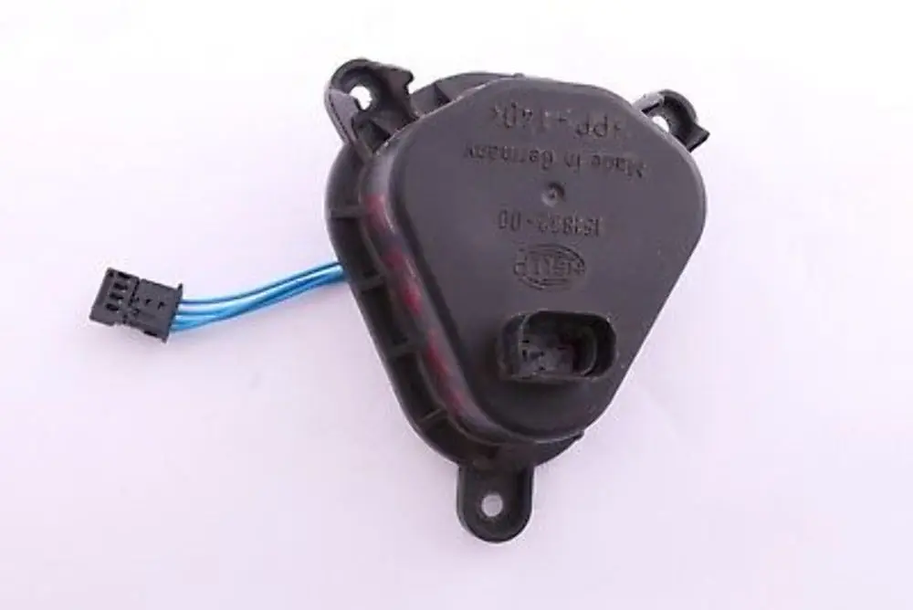 Tappo Aggiustatori Larghezza Illuminazione 6312 per BMW X5 E53 con numero di parte 8386707 BMW X5 E53 Tappo Aggiustatori Larghezza Illuminazione 6312 - SKU 8386707 - Numero di parte 8386707