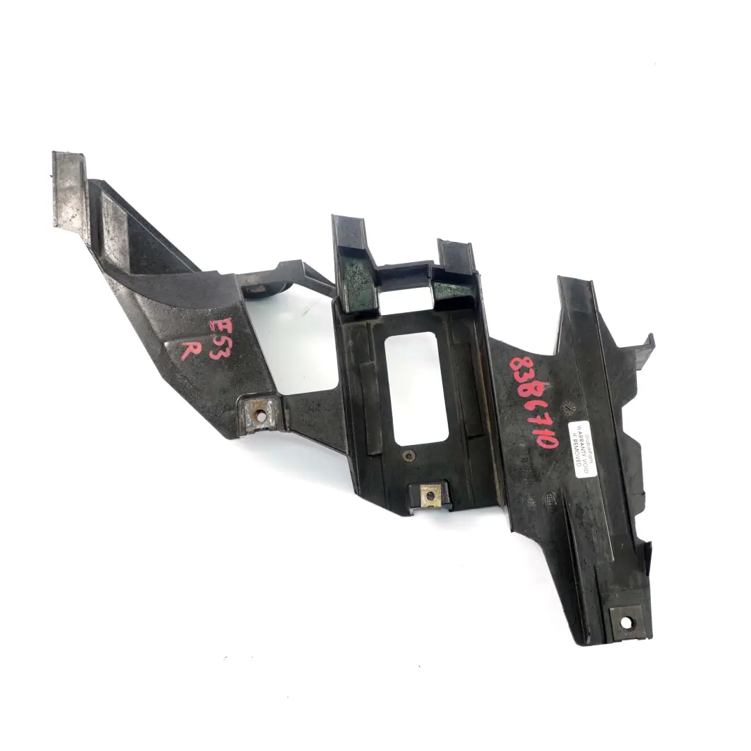 Supporto Fanale Destro 6312 per BMW X5 E53 con numero di parte 8386710 BMW X5 E53 Supporto Fanale Destro 6312 - SKU 8386710 - Numero di parte 8386710