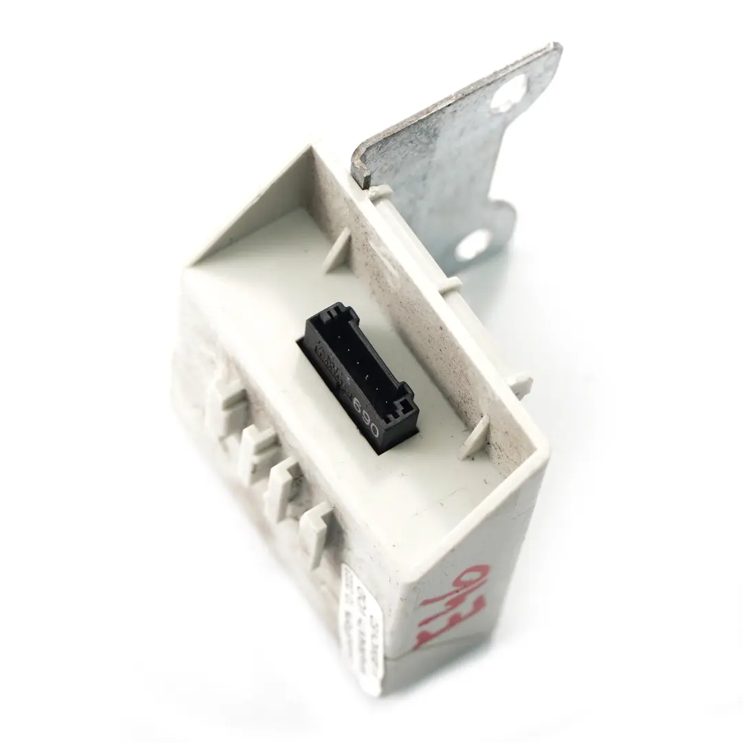 Neigungsanzeiger Alarm Neigungssensor Steuermodul für BMW E46 mit Teilenummer 8386932 BMW E46 Neigungsanzeiger Alarm Neigungssensor Steuermodul - SKU 8386932 - Teilenummer 8386932