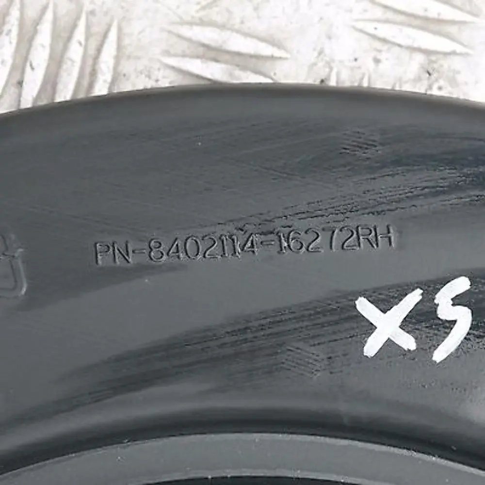 Heizkanal Fondraum Rechts Vorne 6422 für BMW X5 er E53 mit Teilenummer 64228402114 BMW X5 er E53 Heizkanal Fondraum Rechts Vorne 6422 - SKU 8402114 - Teilenummer 64228402114