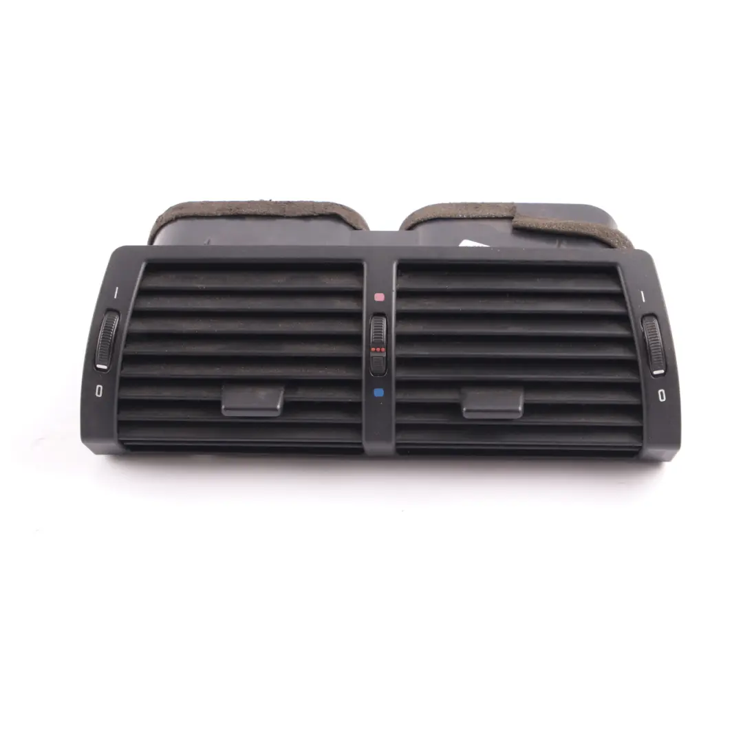 Frischluftgrill Mitte Armaturenbrett 6422 für BMW X5 er E53 mit Teilenummer 8402221 BMW X5 er E53 Frischluftgrill Mitte Armaturenbrett 6422 - SKU 8402221 - Teilenummer 8402221