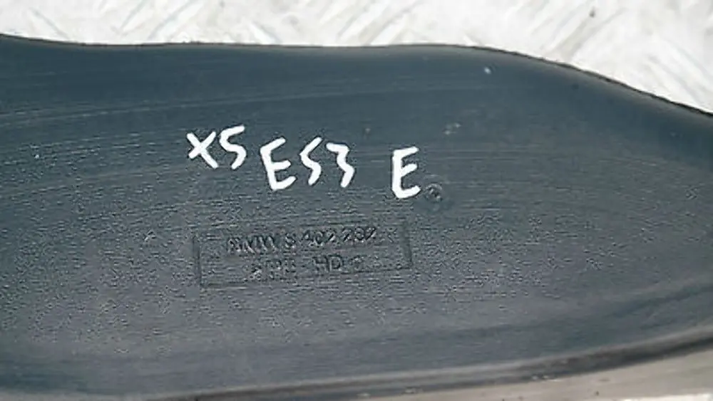 BMW X5 E53 Guidage De L'Air Conduit Espace Arriere 6422 - SKU 8402282 - Numéro de pièce 64228402282