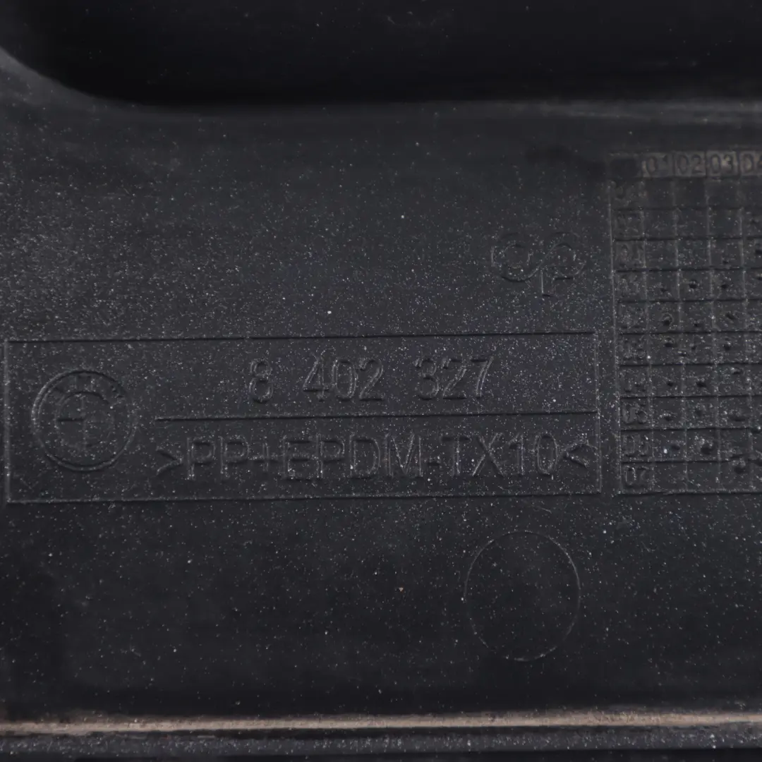 Zaślepka Osłona Haka Tylnego Zderzaka Titan Silver 354 do BMW X5 E53 o numerze 8402327 BMW X5 E53 Zaślepka Osłona Haka Tylnego Zderzaka Titan Silver 354 - SKU 8402327-TS - Numer Części 8402327