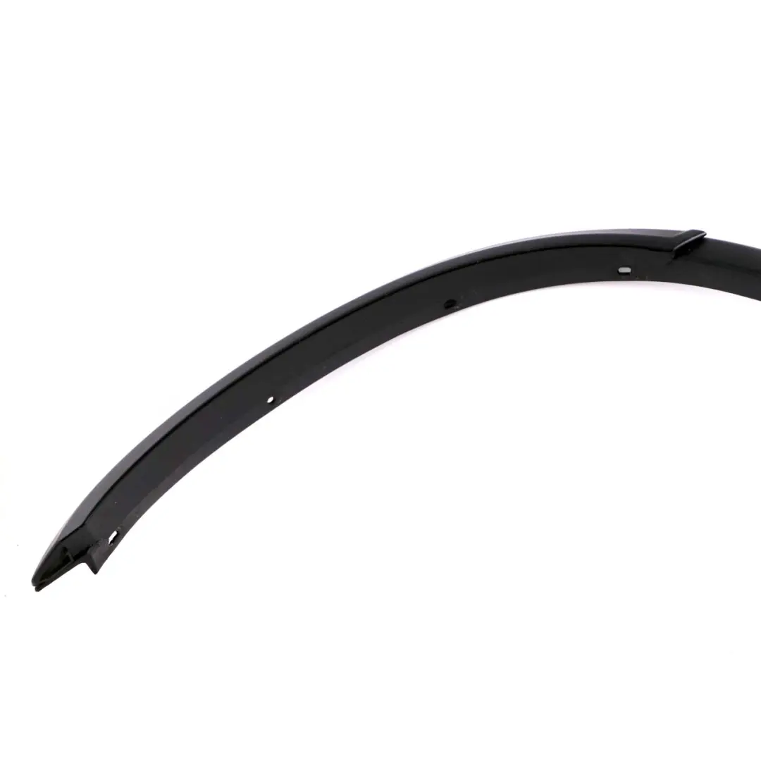 BMW X5 E53 1 Cache passage de roue arrière droit noir - SKU 8402338-1 - Numéro de pièce 8402338