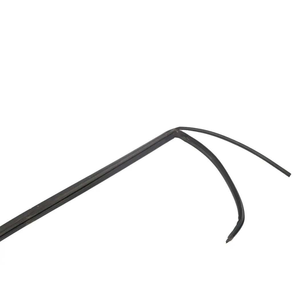 Uszczelka Dachu Ramy Lewa do BMW X5 E53 o numerze 8402517 BMW X5 E53 Uszczelka Dachu Ramy Lewa - SKU 8402517 - Numer Części 8402517