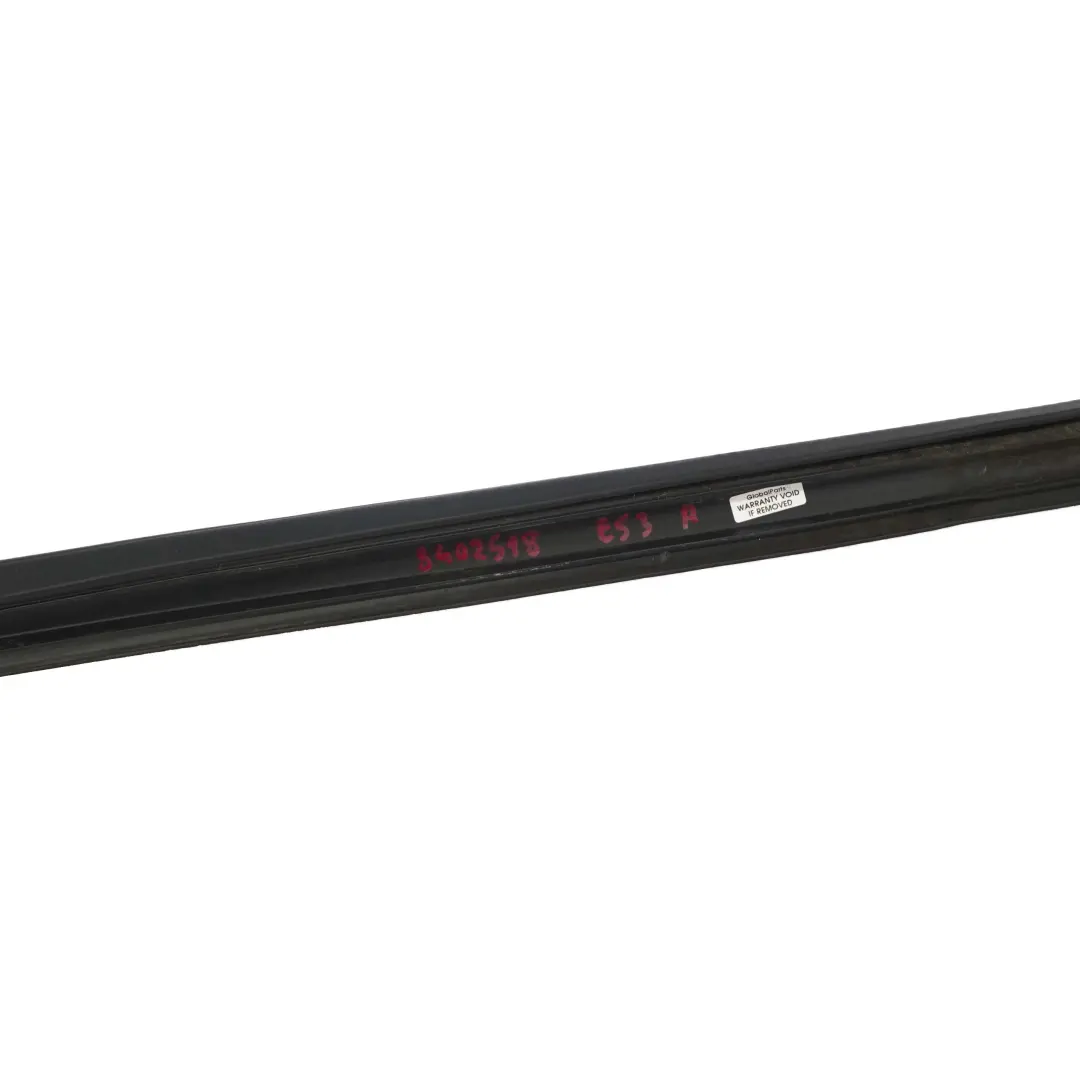 Sellado Techo Moldura Marco Junta Derecha para BMW E53 con número de pieza 8402518 BMW E53 Sellado Techo Moldura Marco Junta Derecha - SKU 8402518 - Número de pieza 8402518