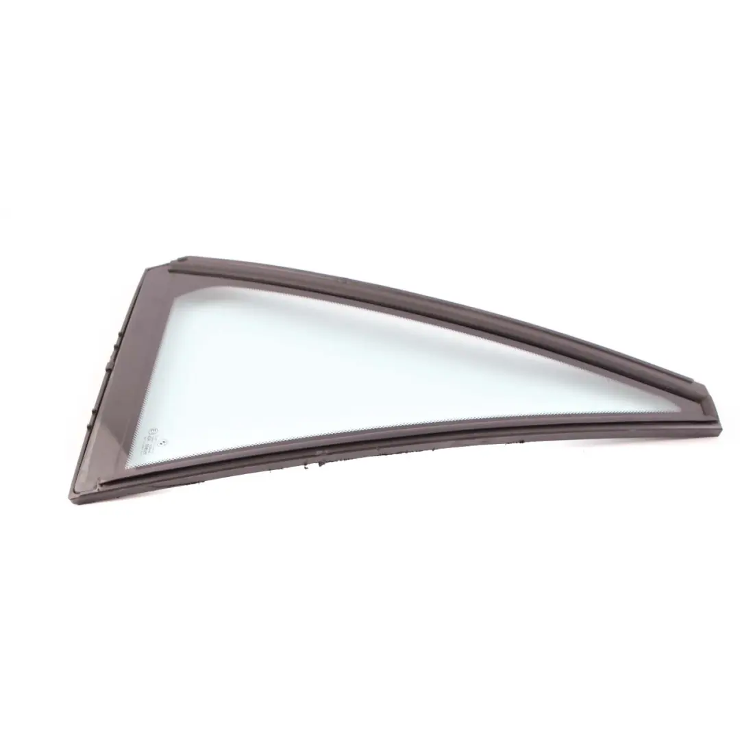 Vetro Porta Lato Fisso Posteriore Destro Verde AS2 per BMW X5 E53 con numero di parte 8402574 BMW X5 E53 Vetro Porta Lato Fisso Posteriore Destro Verde AS2 - SKU 8402574-1 - Numero di parte 8402574