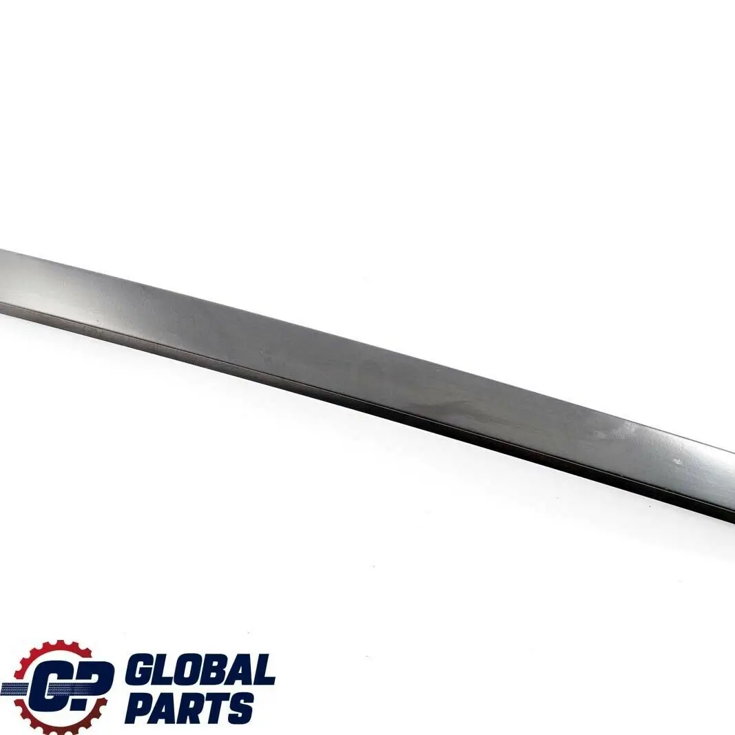 Blende Fensterführungssteg Links Schwarz für BMW X5 er E53 mit Teilenummer 8402577 BMW X5 er E53 Blende Fensterführungssteg Links Schwarz - SKU 8402577 - Teilenummer 8402577