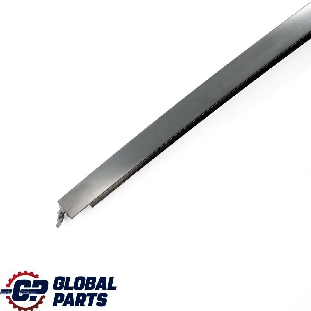 Ventana Guia Web Cubierta Trasera Izquierda para BMW E53 con número de pieza 8402577 BMW E53 Ventana Guia Web Cubierta Trasera Izquierda - SKU 8402577 - Número de pieza 8402577