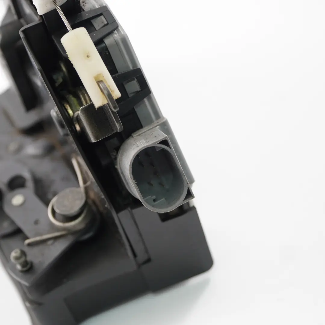 Door Lock Rear Right O/S Latch Catch Mechanism Actuator to BMW X5 E53 with Part number 8402602 BMW X5 E53 Door Lock Rear Right O/S Latch Catch Mechanism Actuator - SKU 8402602-1 - Part number 8402602