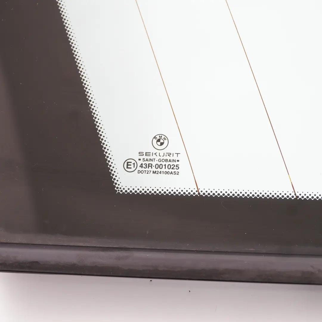 Cristal Ventana Trasera Izquierda Lado Cuarto Verde AS2 para BMW X5 E53 con número de pieza 8402619 BMW X5 E53 Cristal Ventana Trasera Izquierda Lado Cuarto Verde AS2 - SKU 8402619-2 - Número de pieza 8402619