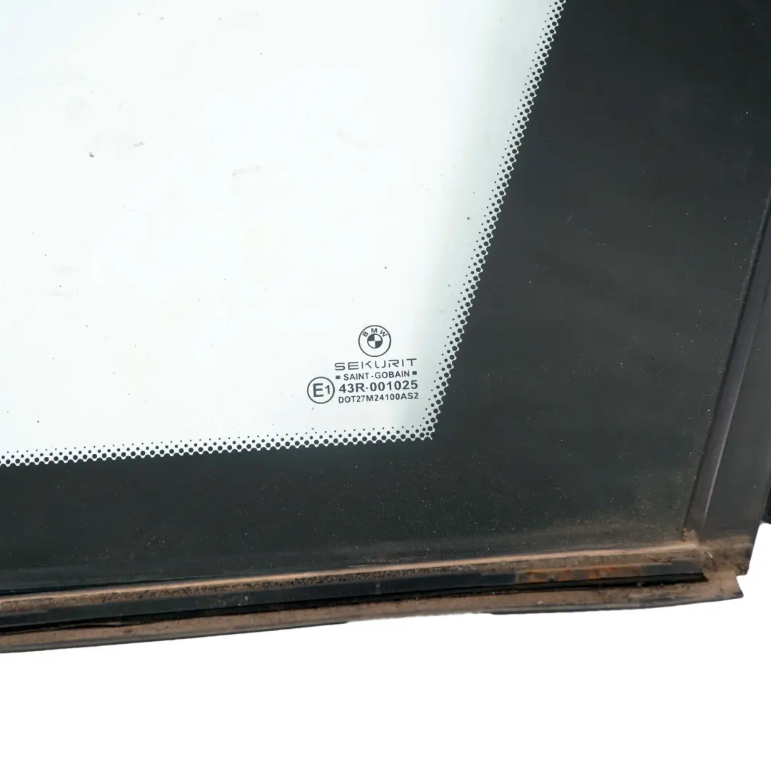 Verde Cristal Ventana Trasera Derecha AS2 para BMW E53 1 con número de pieza 8402620 BMW E53 1 Verde Cristal Ventana Trasera Derecha AS2 - SKU 8402620-1 - Número de pieza 8402620