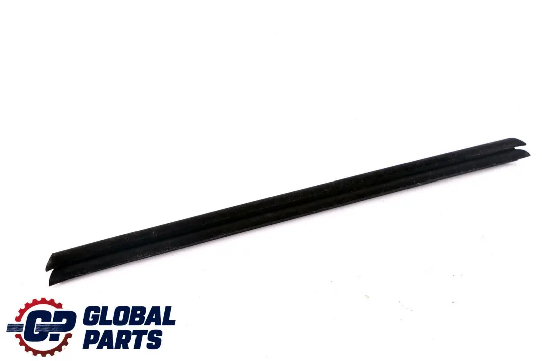 BMW E53 Lewa Osłona Kanału Szyby Uszczelka - SKU 8402631 - Numer Części 51348402631