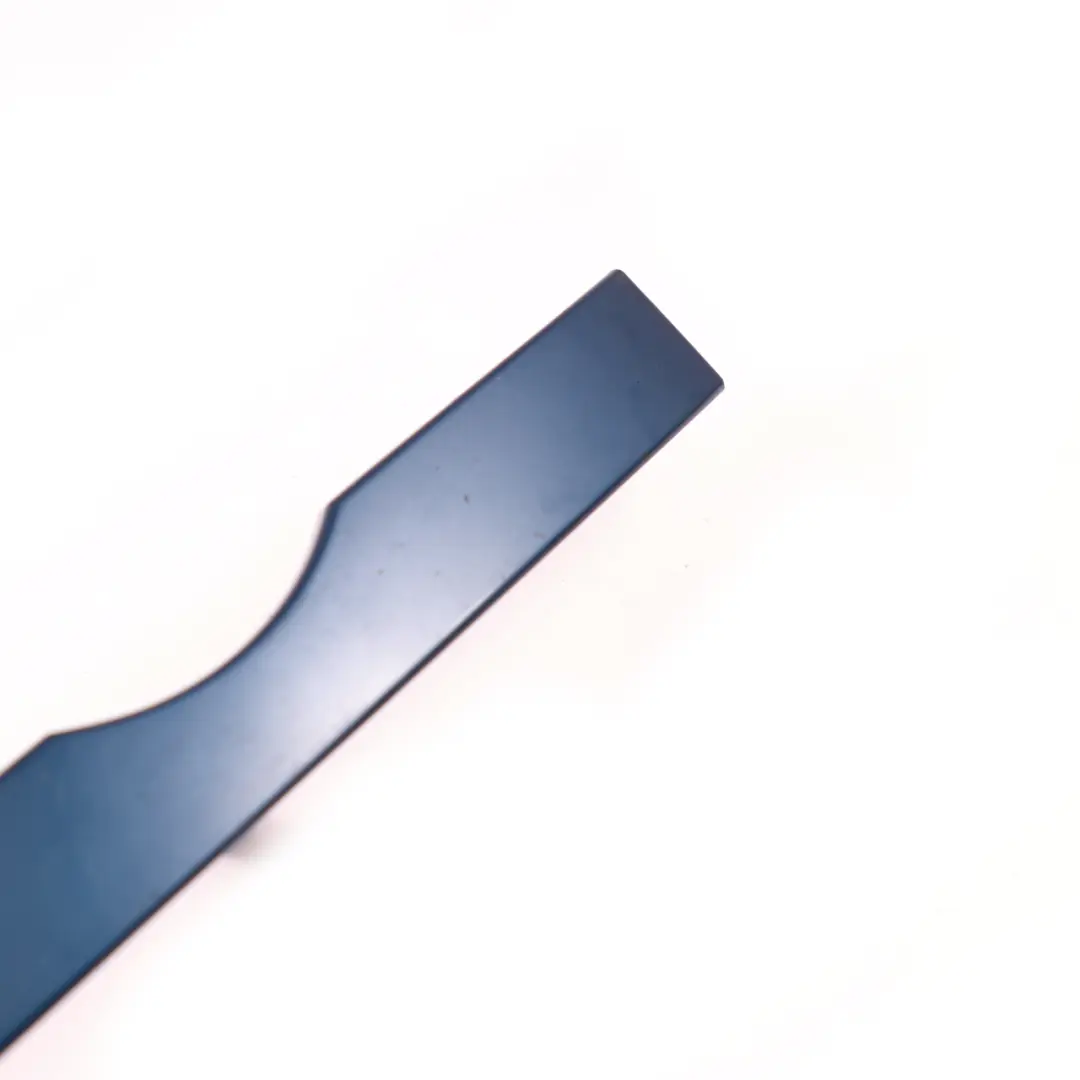 Panel embellecedor tapa faro izquierdo Topasblau Azul Metalizado para BMW E53 con número de pieza 8402647 BMW E53 Panel embellecedor tapa faro izquierdo Topasblau Azul Metalizado - SKU 8402647-TPB1 - Número de pieza 8402647