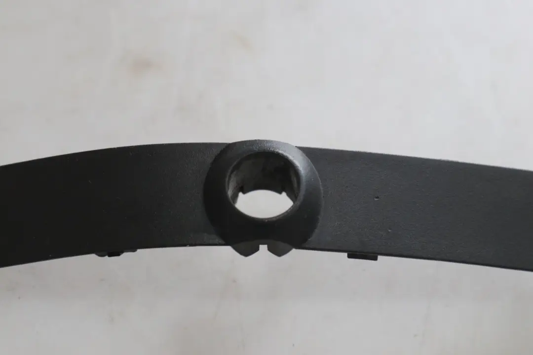 BMW X5 er E53 Frontstoßstange PDC Blende seitlich rechts - SKU 8406386 - Teilenummer 7009894