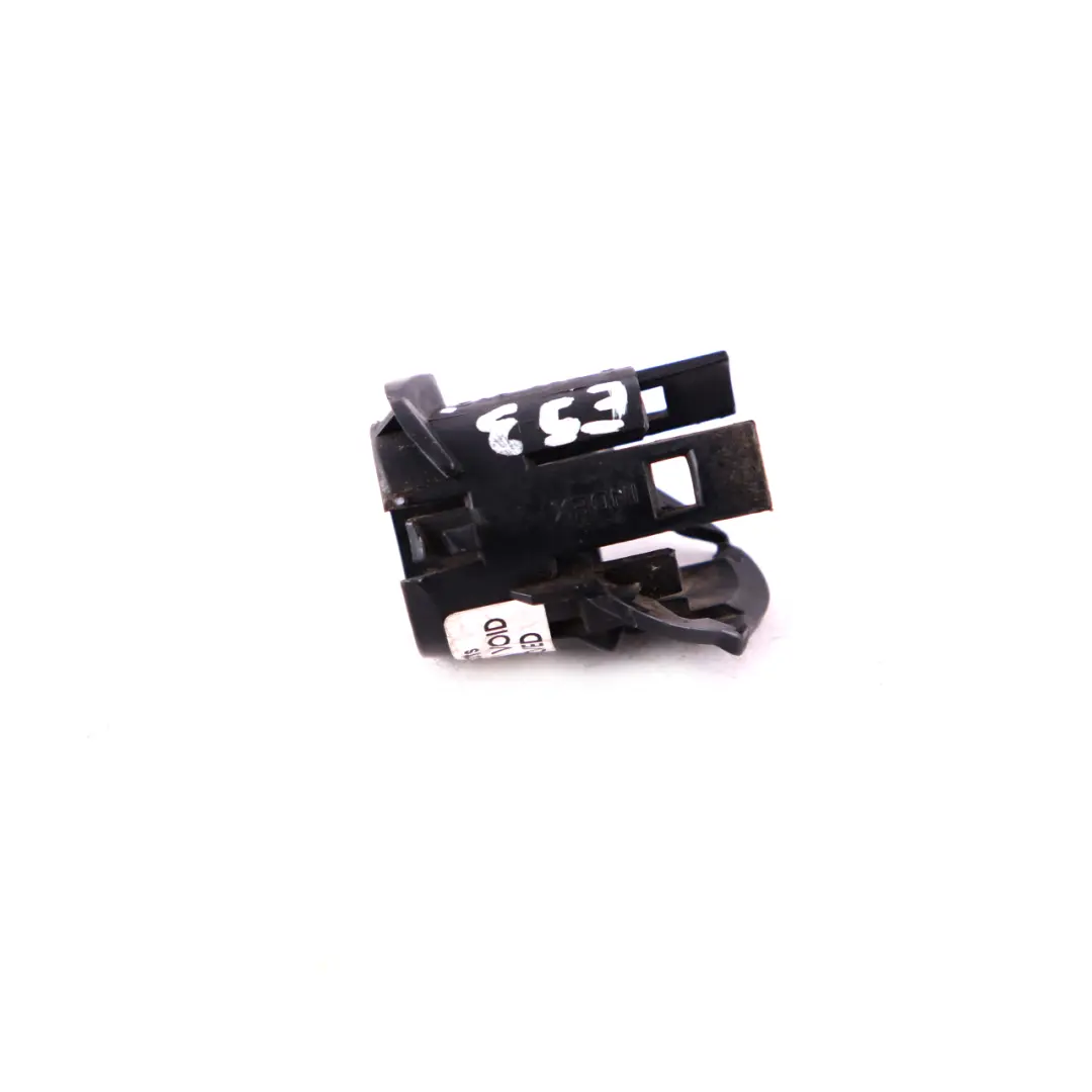 Support PDC Sensor Bracket Holder Rear Right O/S to BMW X5 E53 with Part number 8408392 BMW X5 E53 Support PDC Sensor Bracket Holder Rear Right O/S - SKU 8408392 - Part number 8408392