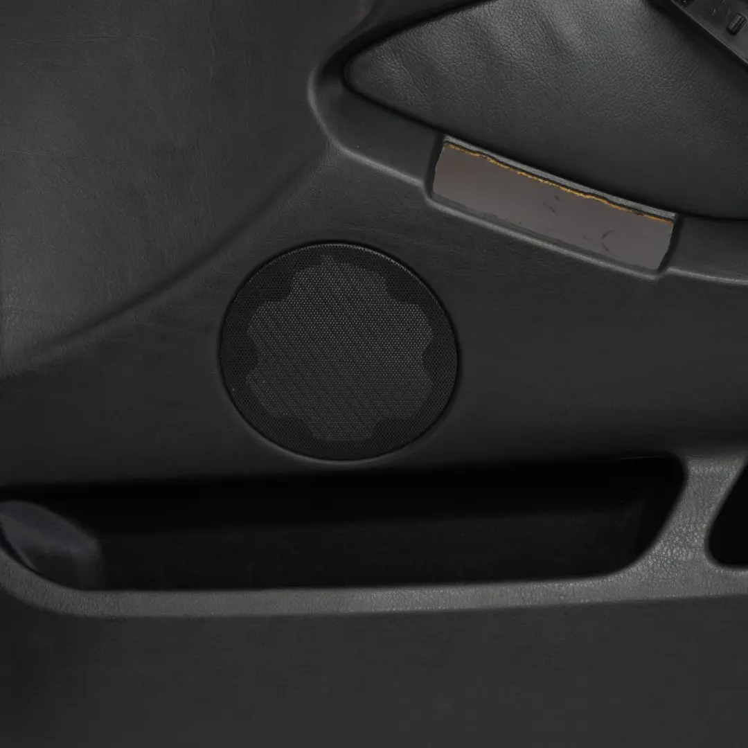 Revetement de Porte, Avant, Droit SCHWARZ pour BMW X5 Serie E53 à propos du numéro de pièce 8408662 BMW X5 Serie E53 Revetement de Porte, Avant, Droit SCHWARZ - SKU 8408662 - Numéro de pièce 8408662