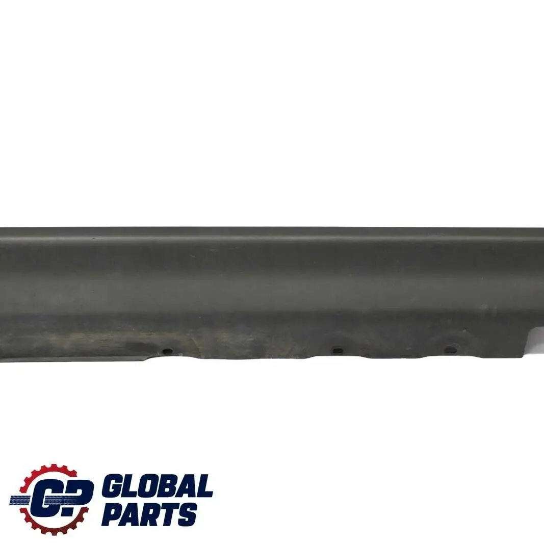 Revetement Bas de Porte Seuil a Gauche pour BMW X5 E53 à propos du numéro de pièce 51718408705 BMW X5 E53 Revetement Bas de Porte Seuil a Gauche - SKU 8408705 - Numéro de pièce 51718408705