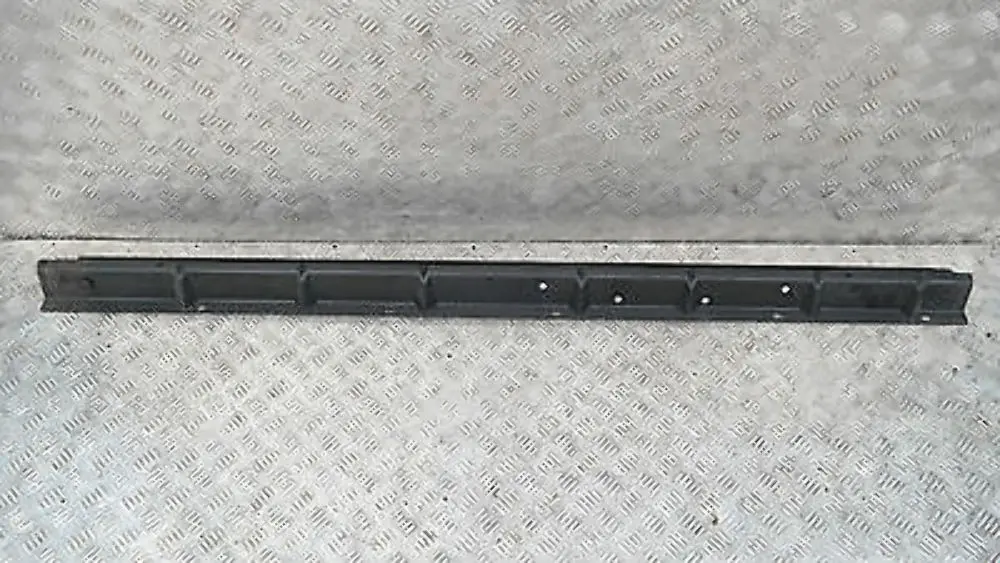 BMW E53 X5 Osłona listwa mocowanie próg lewy - SKU 8408709 - Numer Części 51718408709