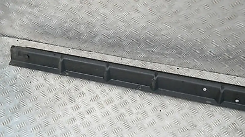 MOUNT LEFT N/S SIDE DOOR SILL COVER SKIRT 5171 to BMW X5 SERIES E53 with Part number 51718408709 BMW X5 SERIES E53 MOUNT LEFT N/S SIDE DOOR SILL COVER SKIRT 5171 - SKU 8408709 - Part number 51718408709