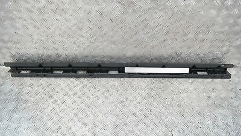 BMW X5 SERIES E53 MOUNT LEFT N/S SIDE DOOR SILL COVER SKIRT 5171 - SKU 8408709 - Part number 51718408709