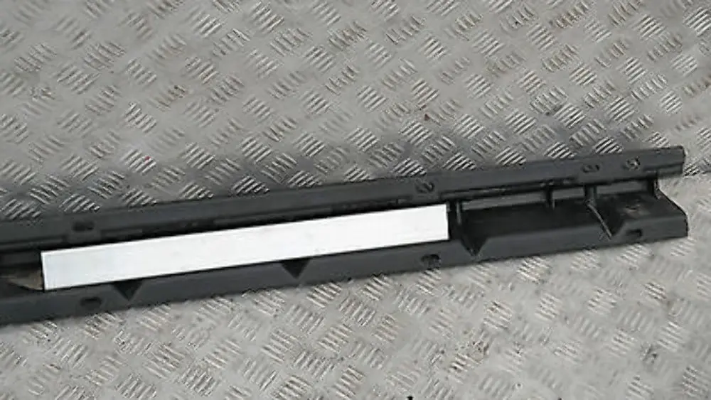 BMW X5 SERIES E53 MOUNT RIGHT O/S SIDE DOOR SILL COVER SKIRT 5171 - SKU 8408710 - Part number 51718408710