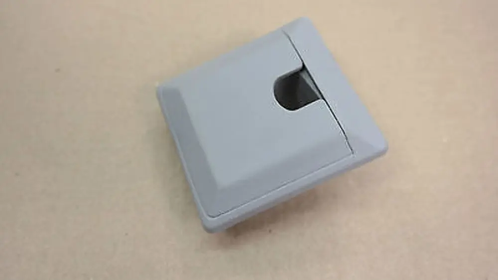 LEFT HOOK ROLLER NET HELLGRAU 51478402349 5147 to BMW X5 SERIES E53 REAR with Part number 51478408733 BMW X5 SERIES E53 REAR LEFT HOOK ROLLER NET HELLGRAU 51478402349 5147 - SKU 8408733 - Part number 51478408733