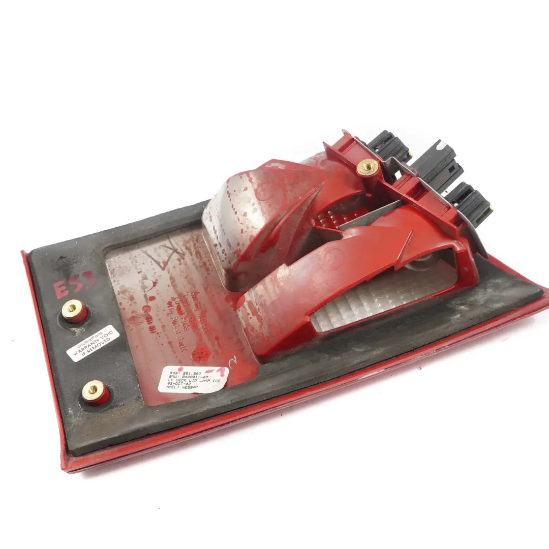 Feu Arrière Gauche Tronc Hayon De Lumière Clapet pour BMW X5 Serie E53 à propos du numéro de pièce 8409011 BMW X5 Serie E53 Feu Arrière Gauche Tronc Hayon De Lumière Clapet - SKU 8409011-1 - Numéro de pièce 8409011