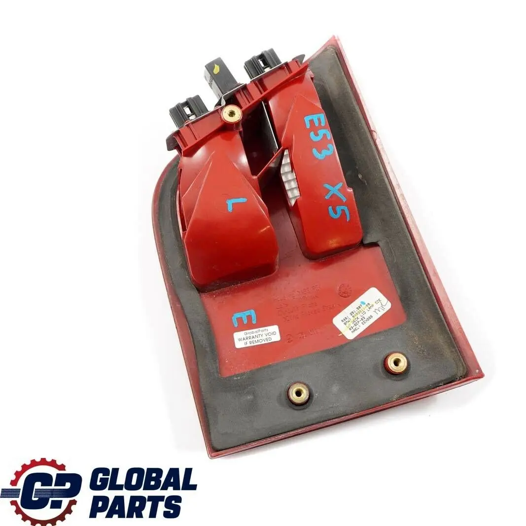 Luz Trasera En La Tapa Del Maletero Izquierda para BMW E53 con número de pieza 8409011 BMW E53 Luz Trasera En La Tapa Del Maletero Izquierda - SKU 8409011 - Número de pieza 8409011