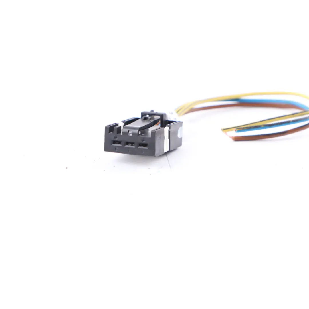 Plug Socket BMW X5 E53 Rear Light In Trunk Lid Right O/S Cable Wiring 8369712 - SKU 8409012-3 - Part number 8409012