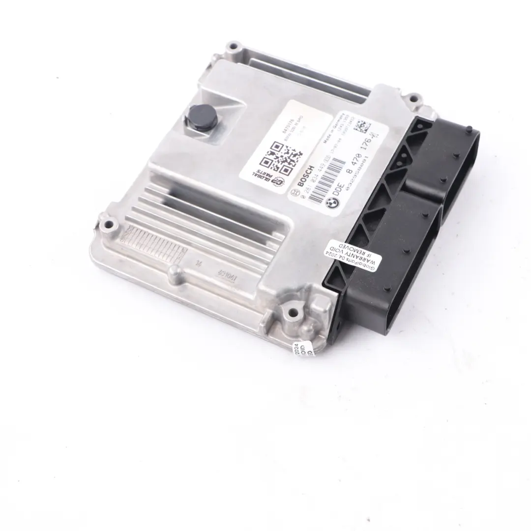 B37 Diesel Engine Control Unit ECU DME Automatic to BMW F20 F21 LCI 116d with Part number 8470176 BMW F20 F21 LCI 116d B37 Diesel Engine Control Unit ECU DME Automatic - SKU 8470176 - Part number 8470176