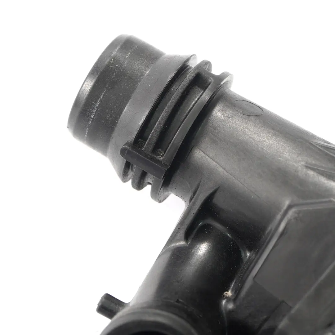 Boîtier supérieur thermostat refroidissement pour BMW F40 G20 G21 G30 G01 Mini F55 à propos du numéro de pièce 8472111 BMW F40 G20 G21 G30 G01 Mini F55 Boîtier supérieur thermostat refroidissement - SKU 8472111-1 - Numéro de pièce 8472111