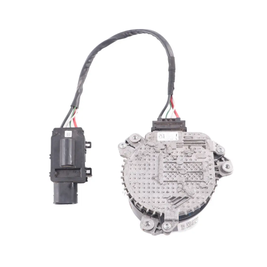 Fan Motor BMW G11 G30 Cooling Radiator Fan Engine 600W 8686164 to with Part number 8472268 Fan Motor BMW G11 G30 Cooling Radiator Fan Engine 600W 8686164 - SKU 8472268-1 - Part number 8472268