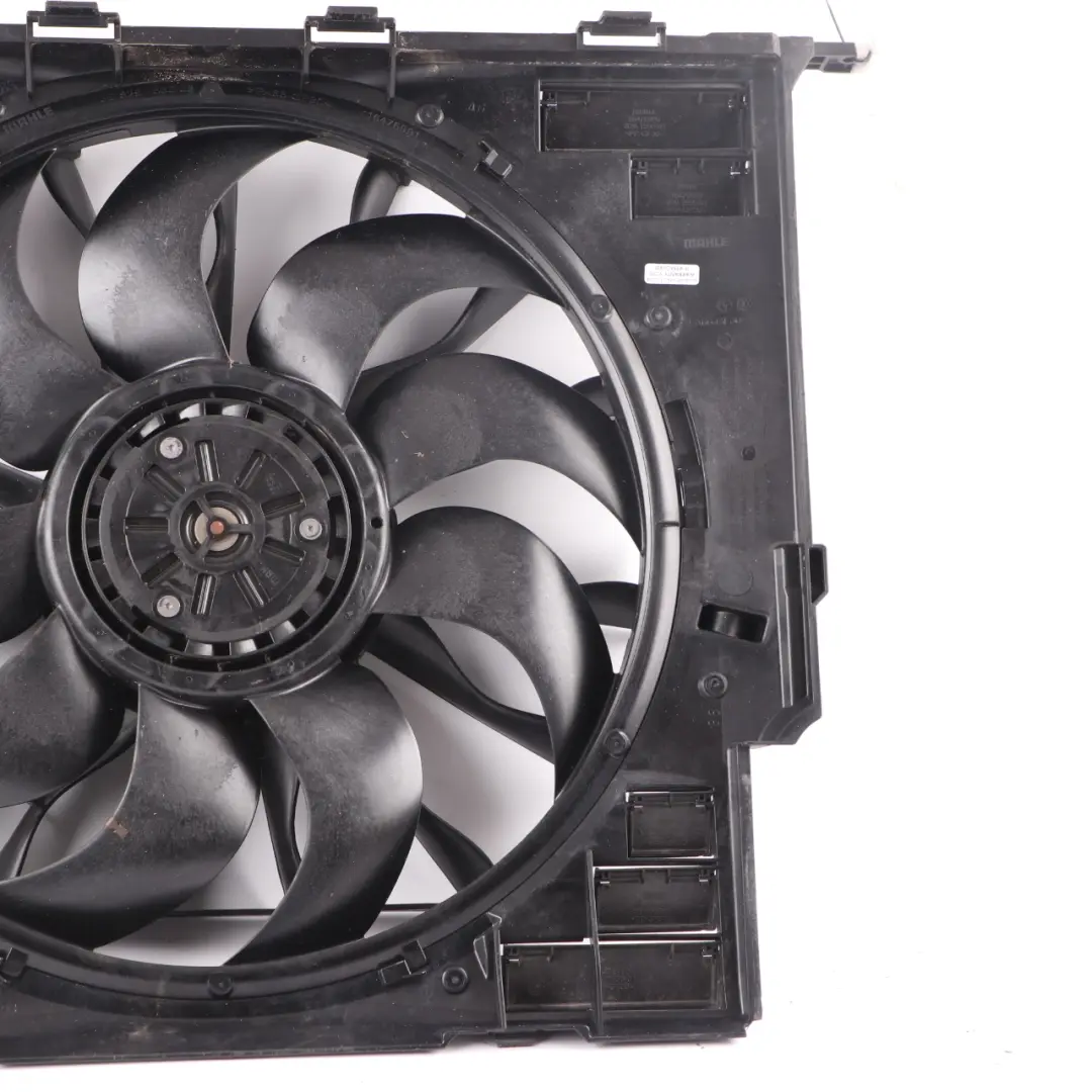 Radiator Fan BMW G11 G30 Engine Cooling Radiator Fan Shroud 600W to with Part number 8472268 Radiator Fan BMW G11 G30 Engine Cooling Radiator Fan Shroud 600W - SKU 8472268 - Part number 8472268