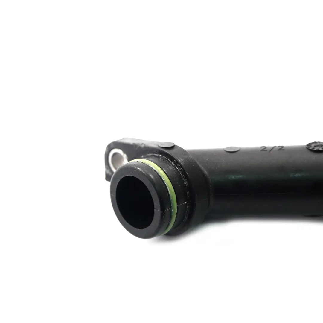 Tuyau d'eau BMW G20 G21 G30 G31 Pompe de refroidissement Connecteur pour à propos du numéro de pièce 8474929 Tuyau d'eau BMW G20 G21 G30 G31 Pompe de refroidissement Connecteur - SKU 8474929 - Numéro de pièce 8474929