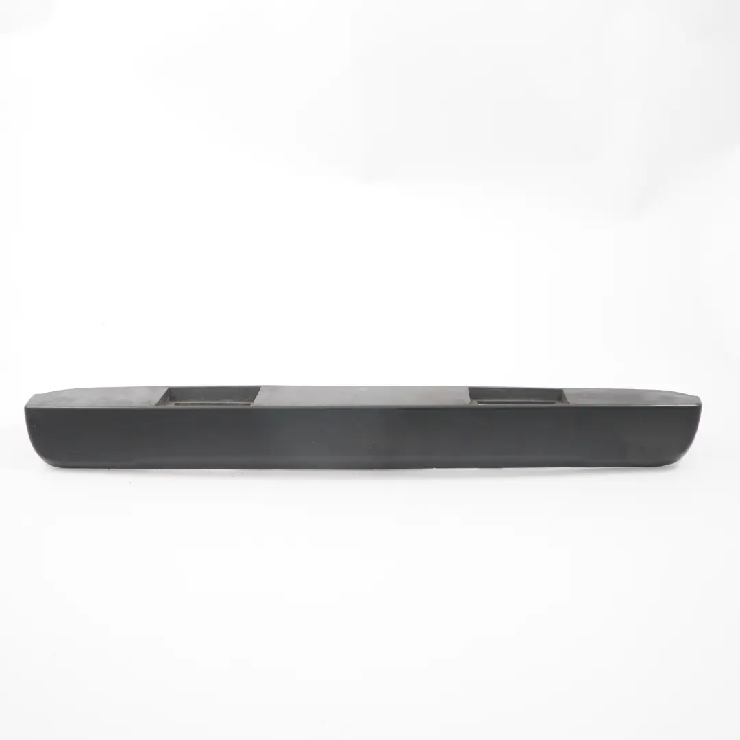 Luce targa Renault Trafic Mk3 Portellone posteriore Copertura lampada per con numero di parte 848105971R Luce targa Renault Trafic Mk3 Portellone posteriore Copertura lampada - SKU 848105971R - Numero di parte 848105971R