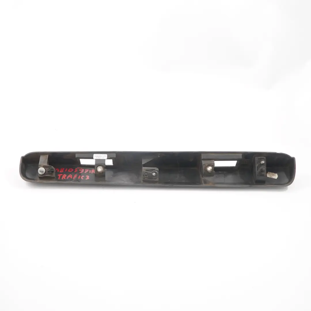  Eclairage de plaque d'immatriculation Renault Trafic Bandeau lumineux - SKU 848105971R - Numéro de pièce 848105971R