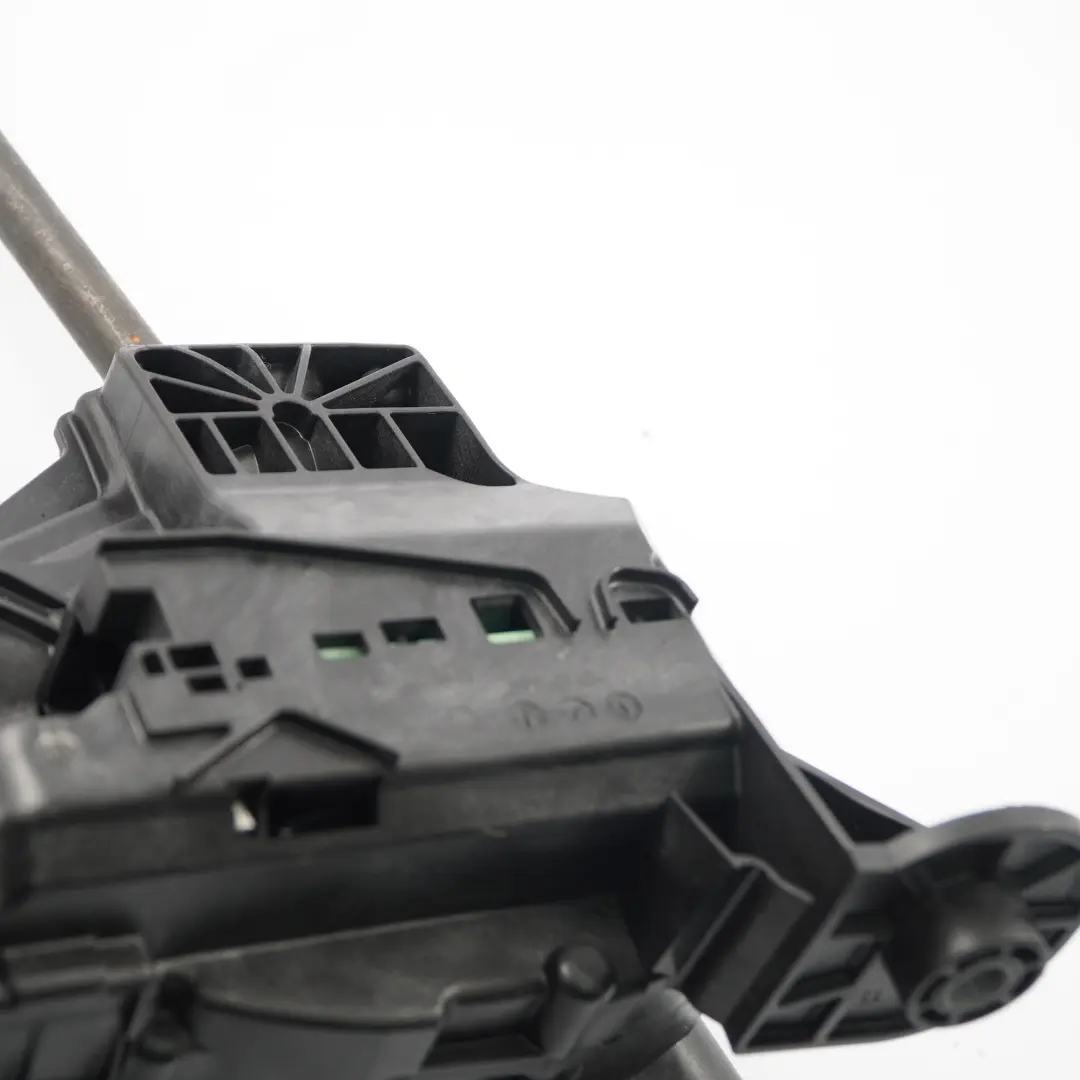 Levier de sélection de vitesse Mécanisme Steptronic pour BMW X1 F48 X2 F39 à propos du numéro de pièce 8483098 BMW X1 F48 X2 F39 Levier de sélection de vitesse Mécanisme Steptronic - SKU 8483098 - Numéro de pièce 8483098