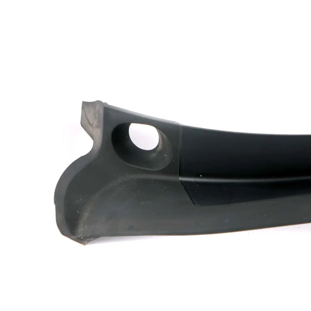 Panneau de recouvrement de la lampe de gouttière arrière gauche pour Mini F60 à propos du numéro de pièce 8492303 Mini F60 Panneau de recouvrement de la lampe de gouttière arrière gauche - SKU 8492303 - Numéro de pièce 8492303