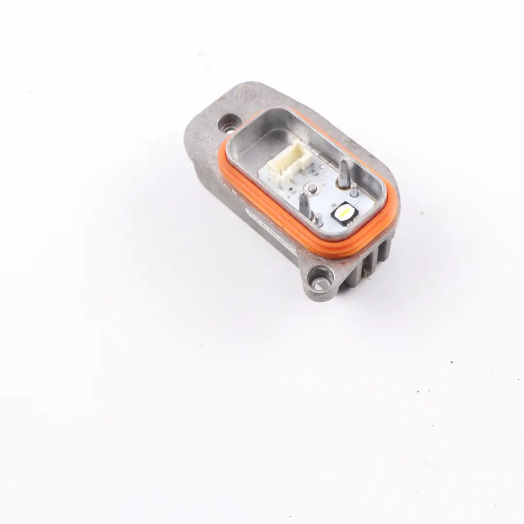 LED Module Daytime Headlight Light Right O/S Control Unit to BMW i3 I01 LCI with Part number 8495580 BMW i3 I01 LCI LED Module Daytime Headlight Light Right O/S Control Unit - SKU 8495580 - Part number 8495580